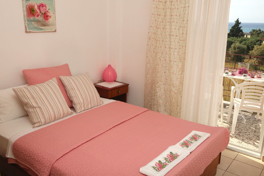 חניוטי Hotel Apartment Kastoria מראה חיצוני תמונה