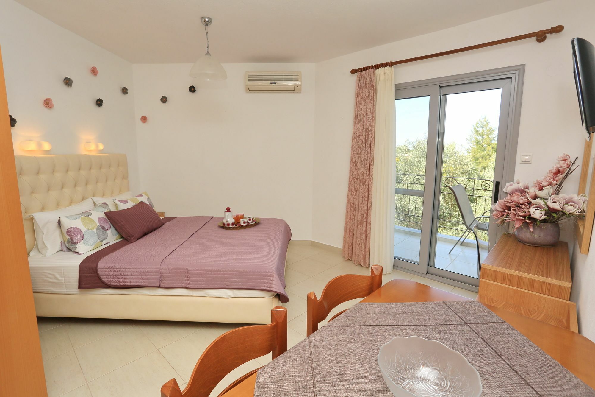 חניוטי Hotel Apartment Kastoria מראה חיצוני תמונה